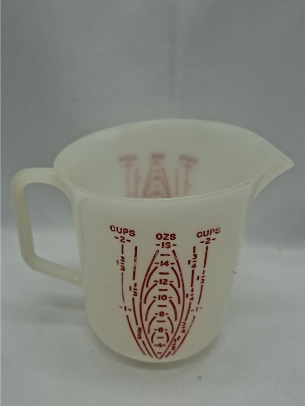 Vintage Tupperware #134 2-Cup Measuring Pitcher w/ Raised Red Lettering
